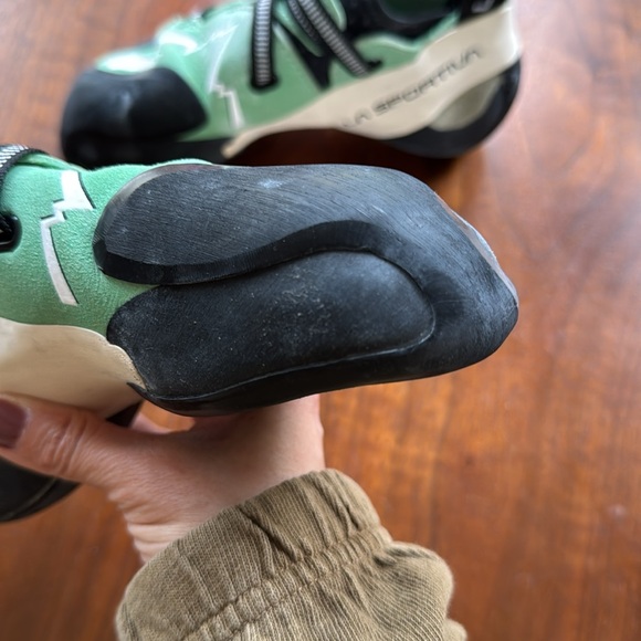 La Sportiva Futuras 36 1/2 - Picture 4 of 14